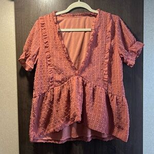 Swiss dot v neck top